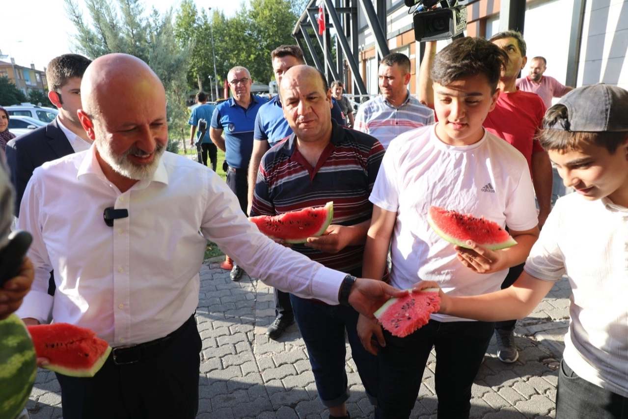 Kayseri Kocasinan zabıtasından pazarlara sıkı denetim 