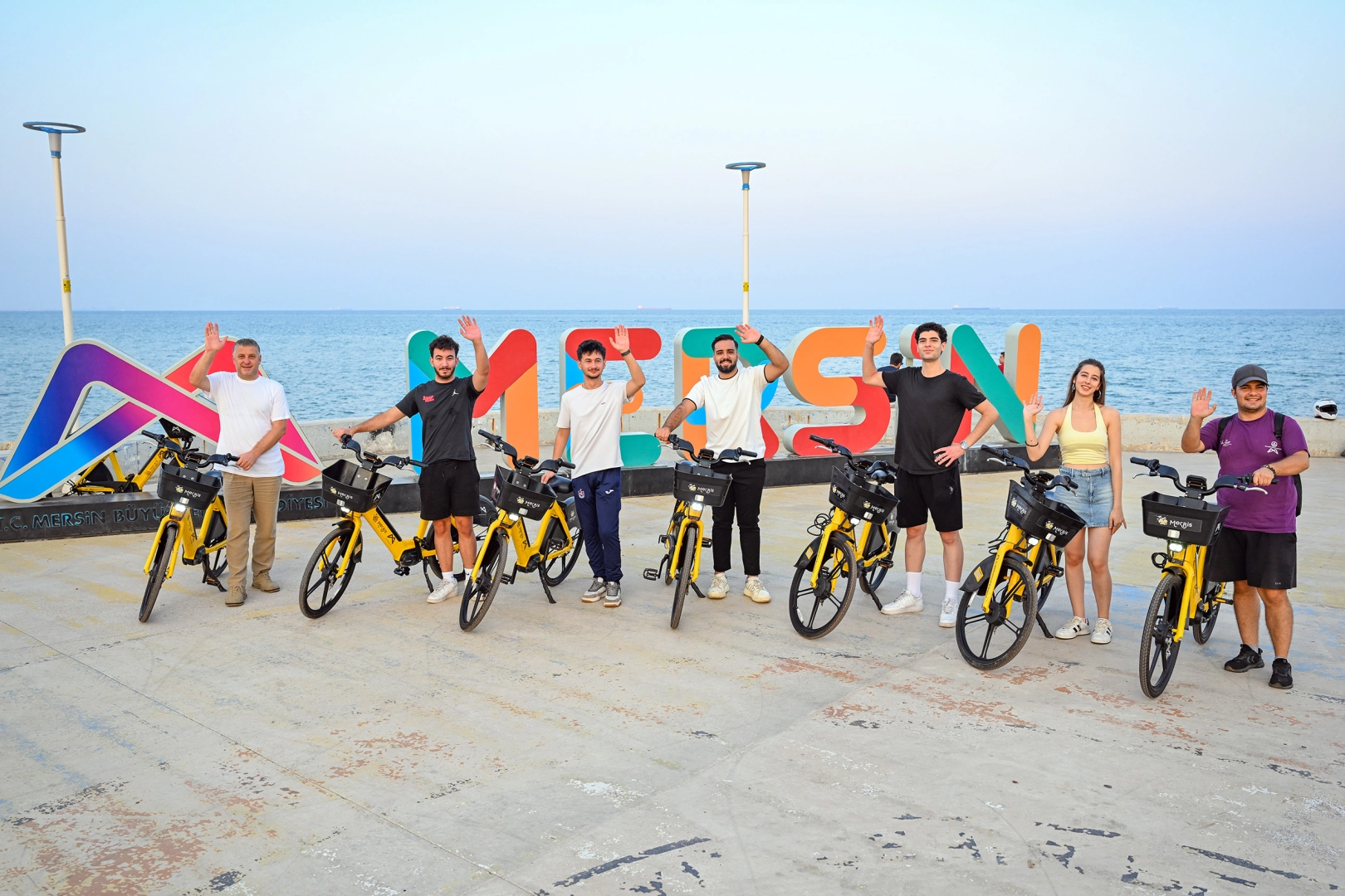 Mersin’de MERBİS uygulamasına gençlerden yoğun ilgi 