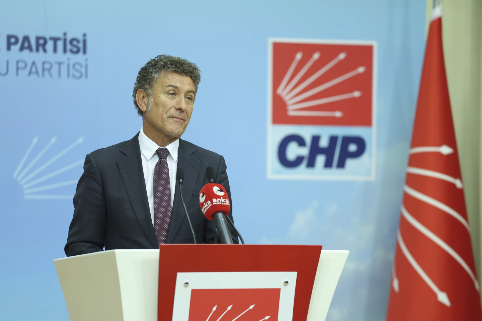 CHP'li Sarıbal: Çiftçinin borcu desteğin 8,7 katına çıktı 