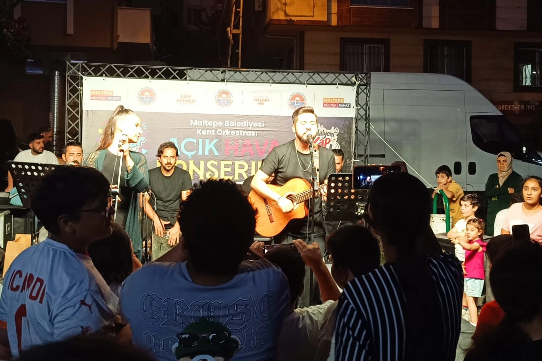 İstanbul Maltepe’de açık hava konserleri devam ediyor 