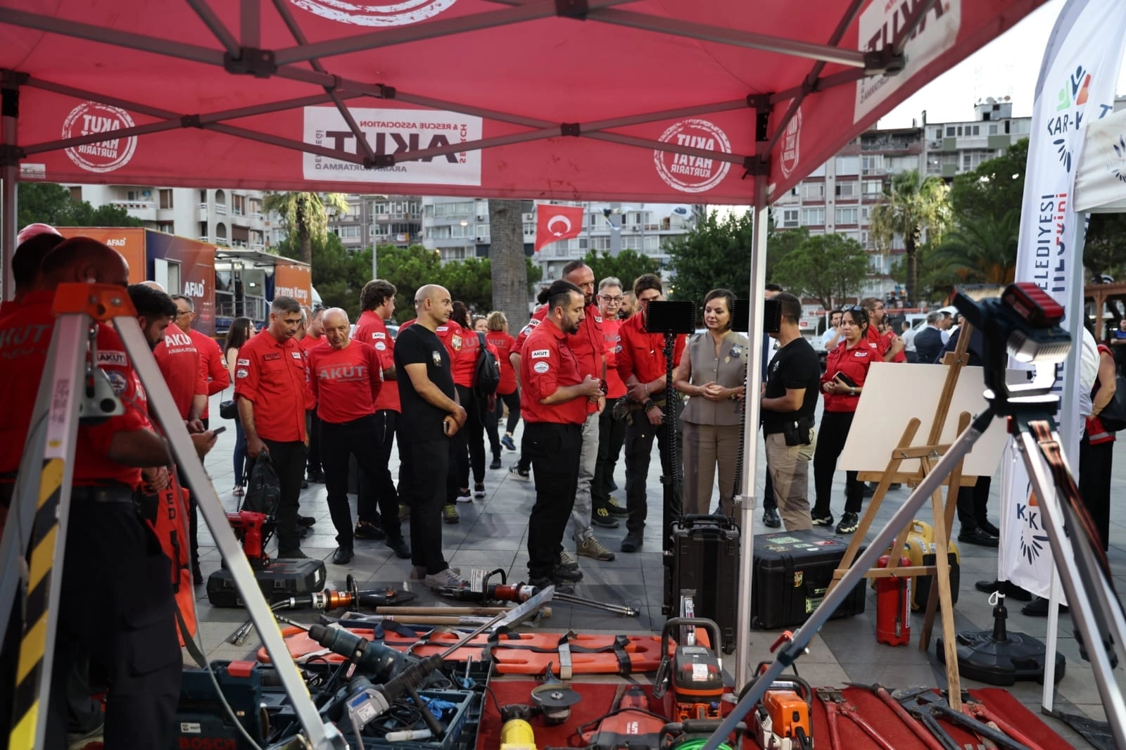 Karabağlar’da afet hazırlığı güçleniyor 