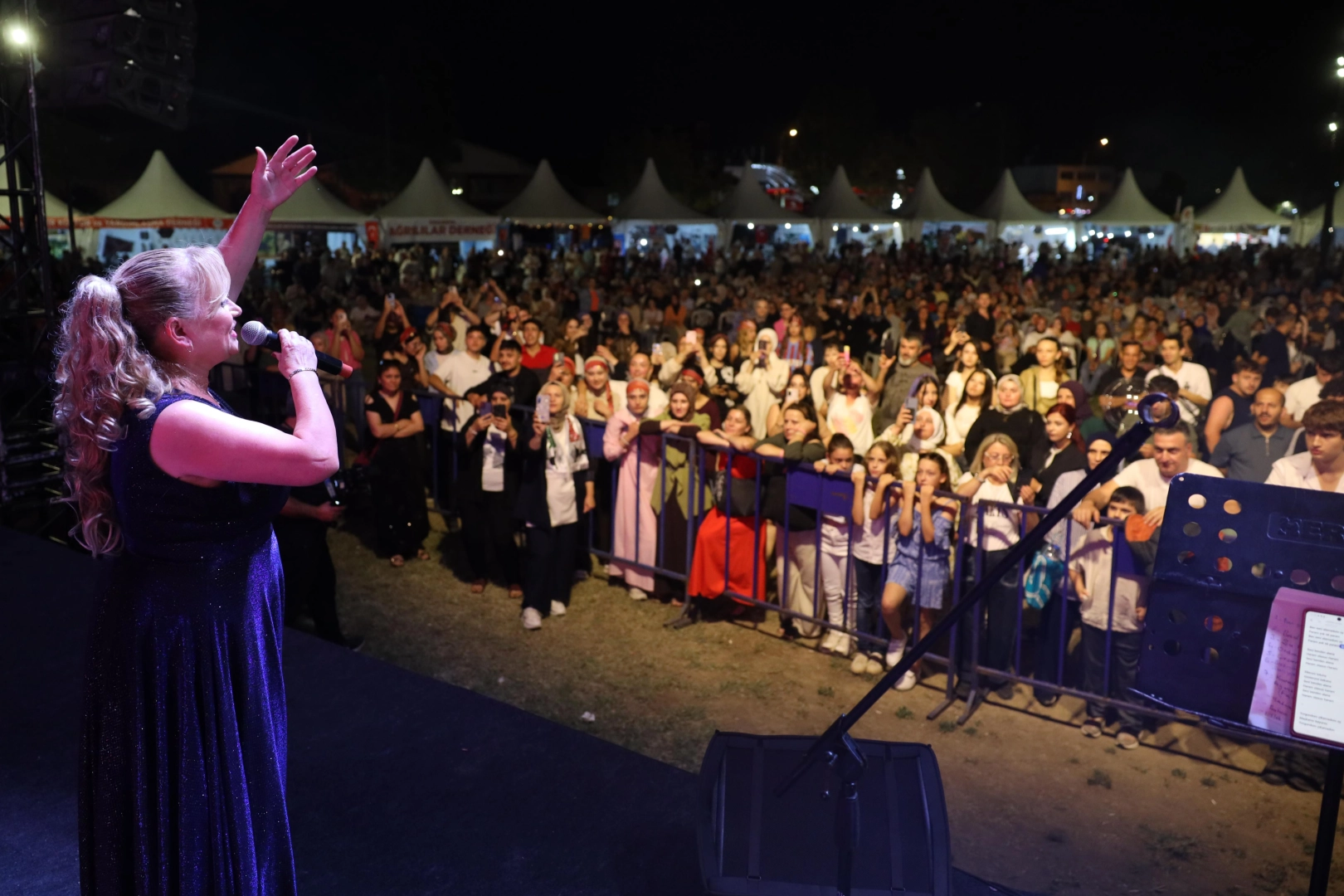Karadeniz’in renkleri ve ezgileri Millet Bahçesi’nde buluştu 