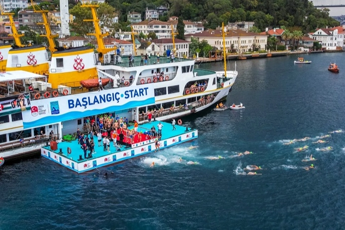 Boğaziçi Kıtalararası Yüzme Yarışı'na İBB'den destek 