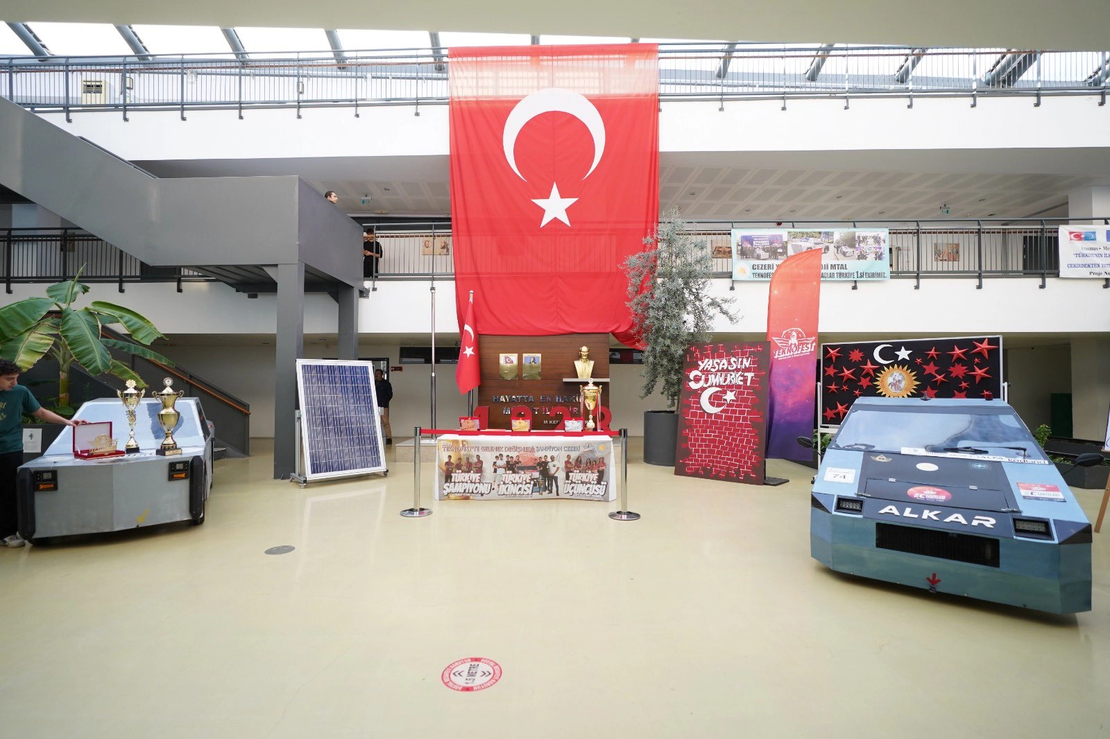 Cezeri Yeşil Teknoloji Lisesi dünya finalinde 