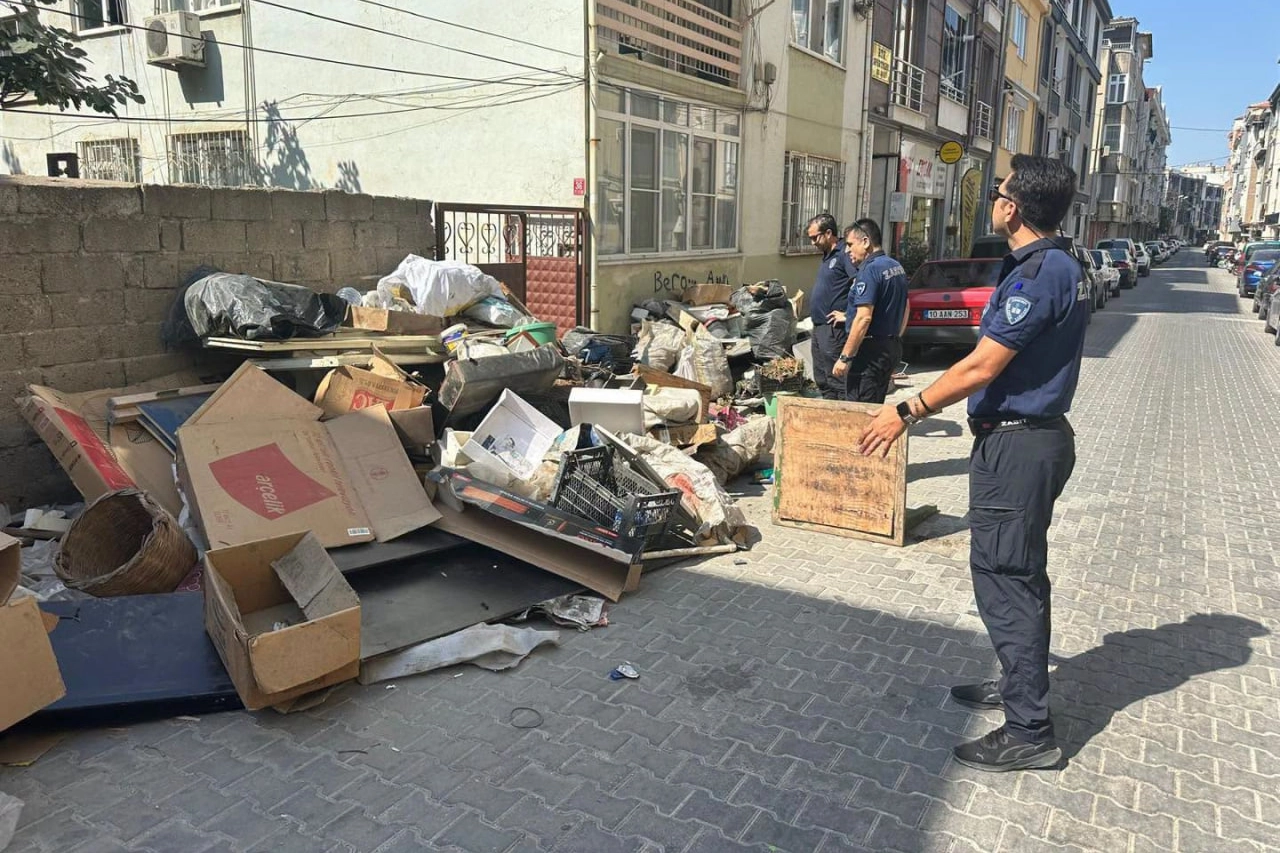 Balıkesir Edremit Belediyesi’nden kaçak döküme sıkı denetim 