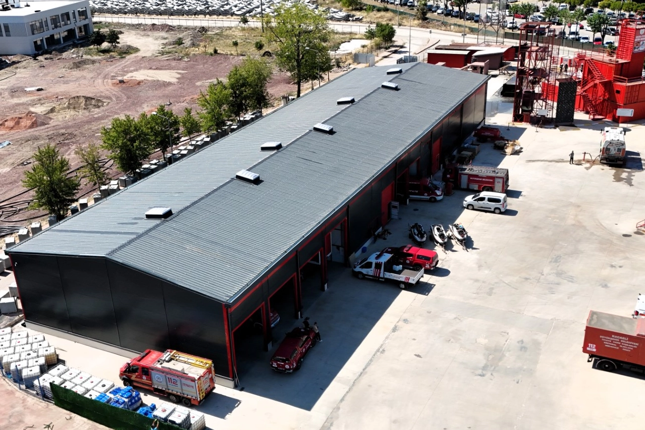 Kocaeli’de İtfaiye Depo Binası tamamlandı 