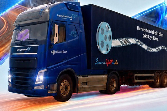 Mobil sinema tırı yarın Kayseri Talas'ta 