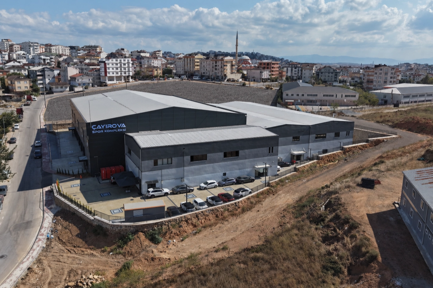 Çayırova Belediyesi Spor Kompleksi kapılarını açıyor 