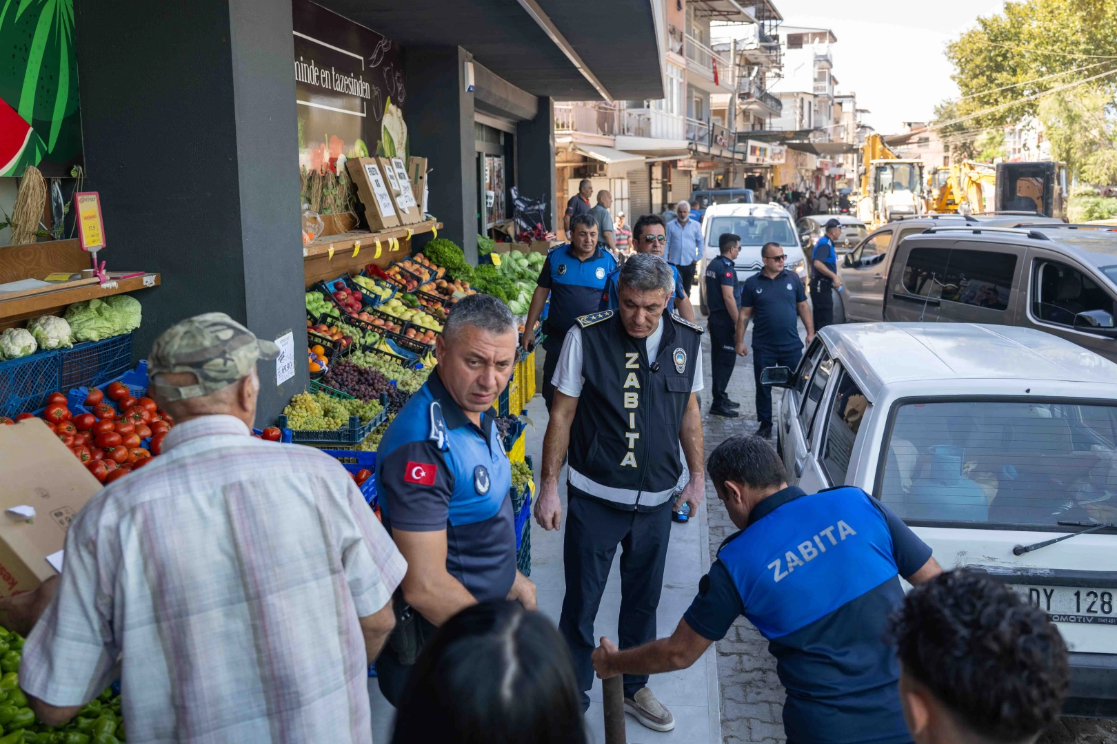 Kaldırım işgaline sıkı denetim 