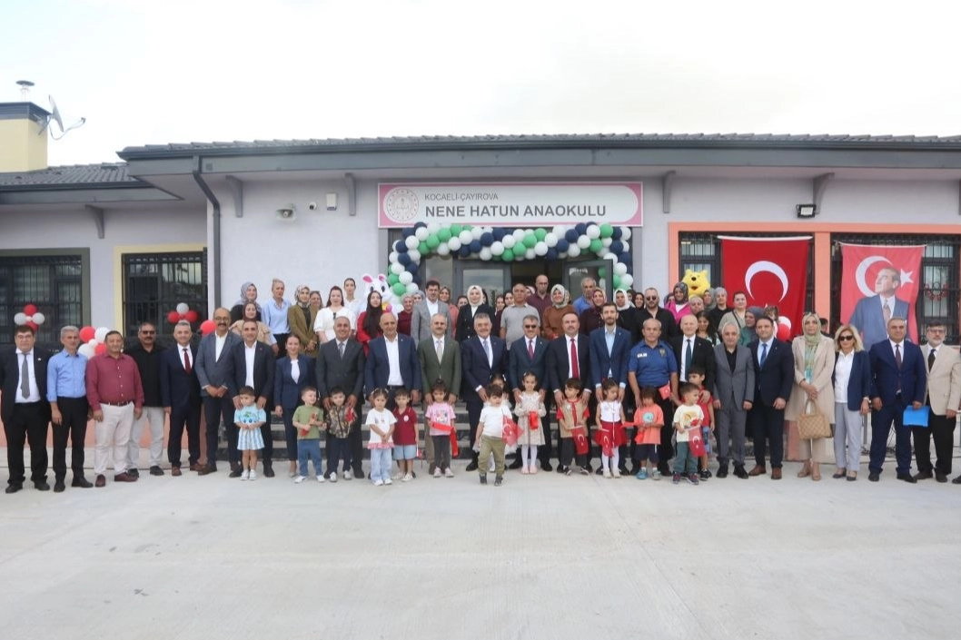 Çayırova’da yeni eğitim-öğretim döneminin ilk ders zili çaldı 