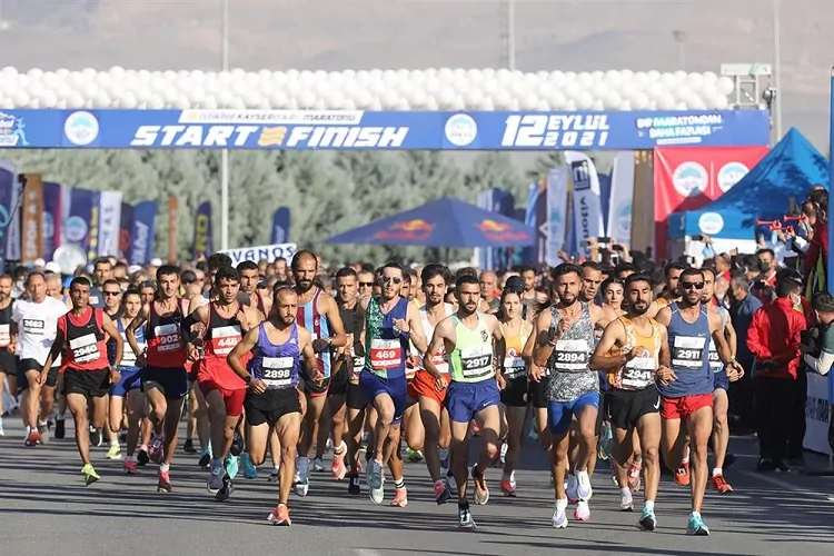 Uluslararası Kayseri Yarı Maratonu için geri sayım başladı 