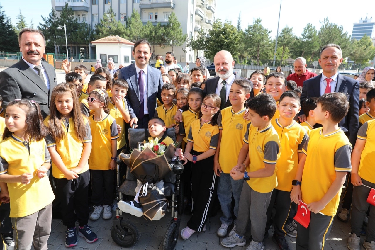 Kayseri Kocasinan'da ilk ders zili çaldı 