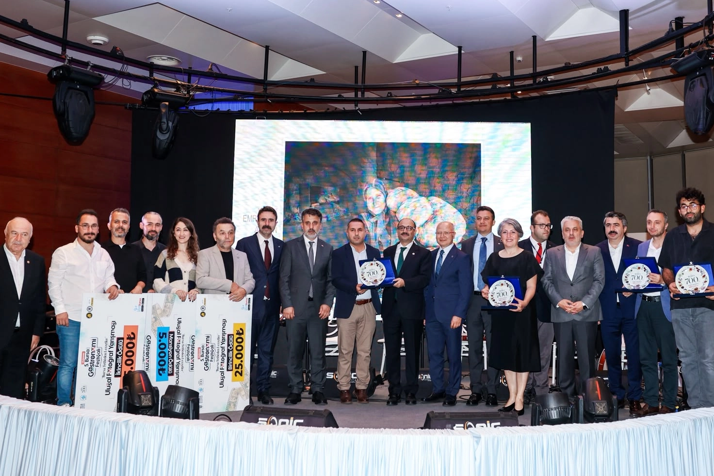 'Fetheden Lezzetler'e katkı sunanlara Bursa Büyükşehir'den teşekkür 