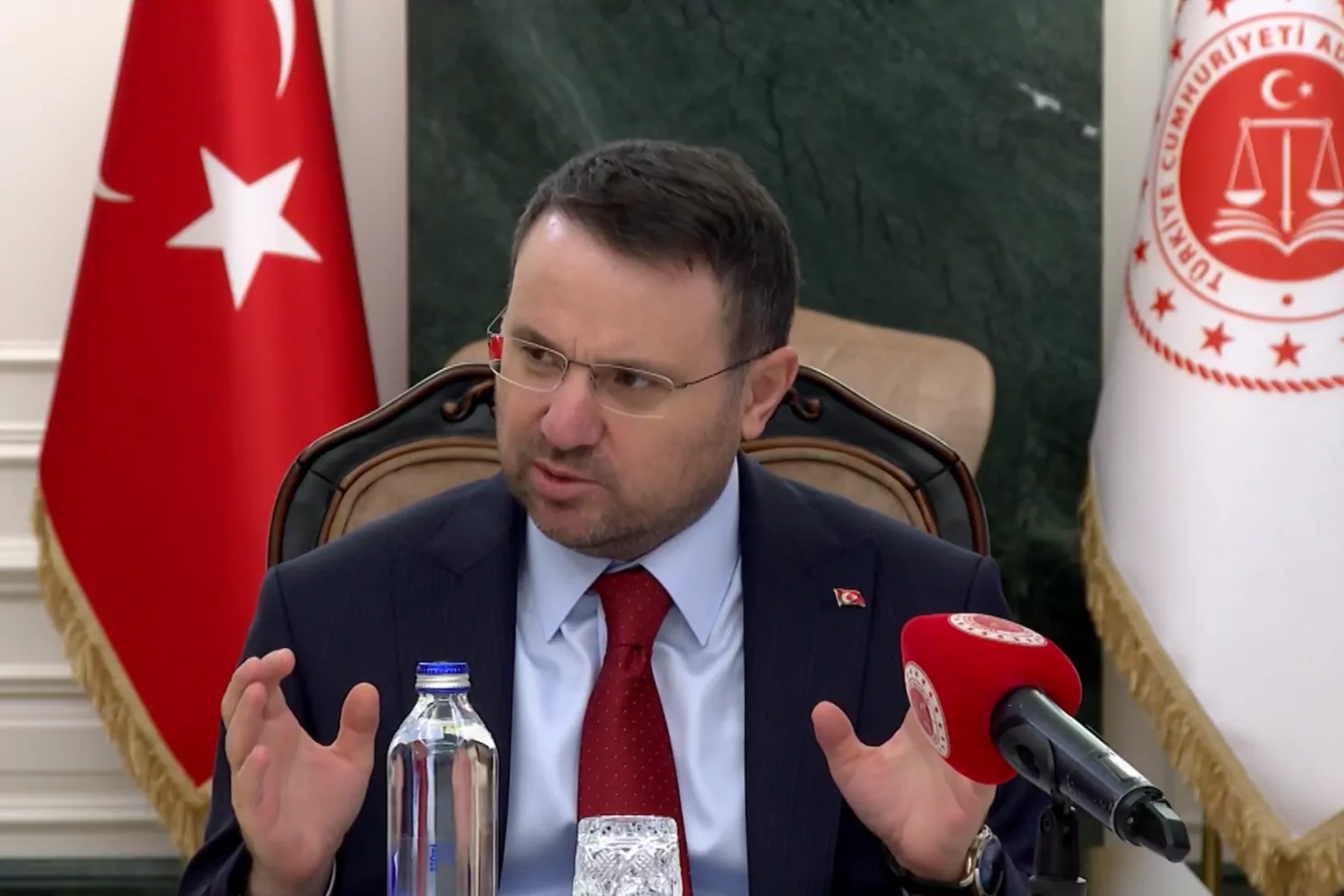 Bakan Gürlek'ten 'fon soruşturması' açıklaması: Vatandaşımızın birikimi sahipsiz değildir 