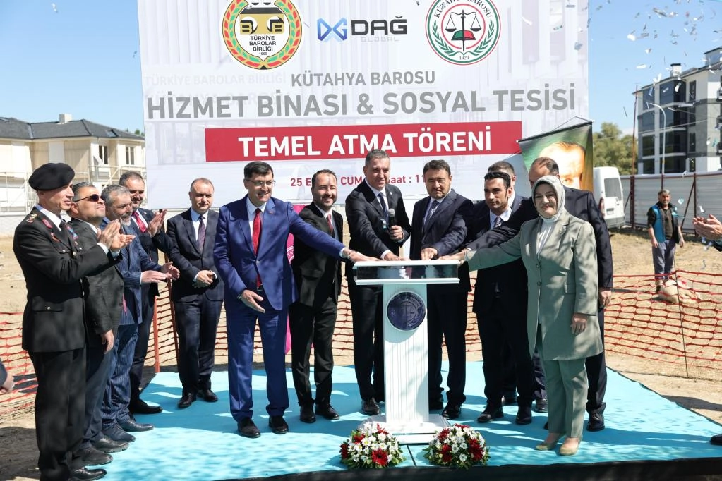 Kütahya Barosu'na yeni hizmet binası 
