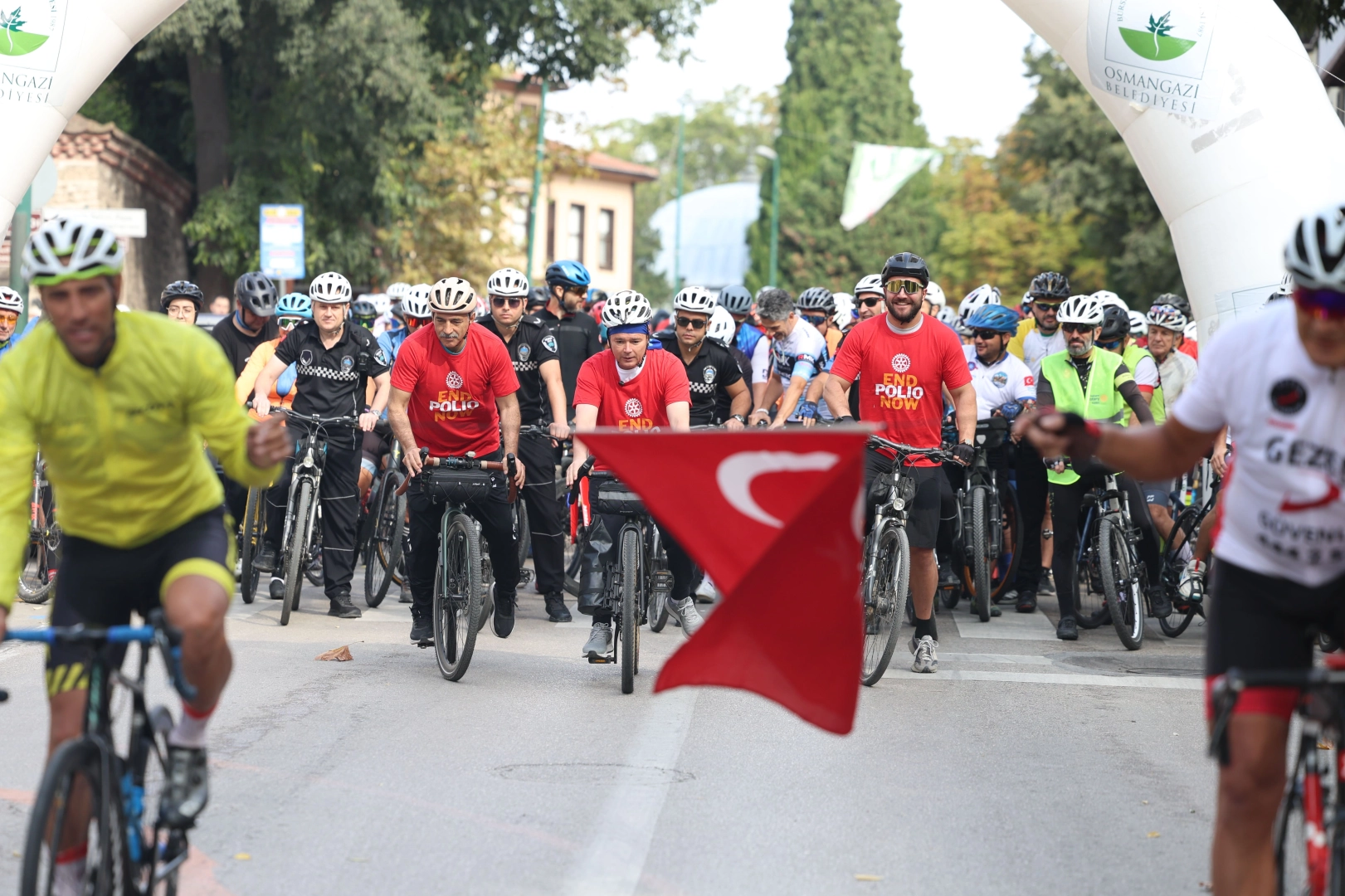 Bursa'da Tophane'den Mudanya'ya farkındalığa pedal çevrildi 