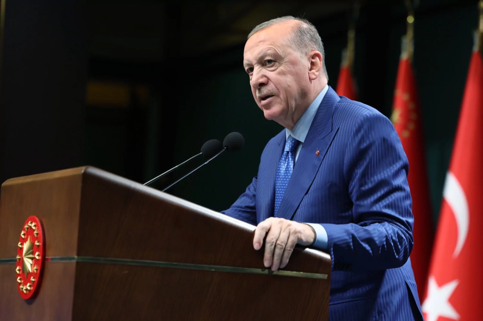 Erdoğan: Piyasa manipülasyonu ve yolsuzluğa karşı devlet gereğini yapar 