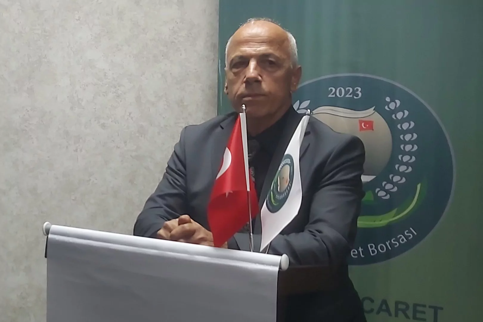Artvin Ticaret Borsası'nda Akyürek'e ikinci kez güven oyu 