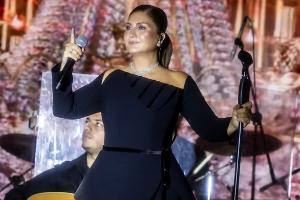 Sibel Can'dan Boğaz'da özel gece 