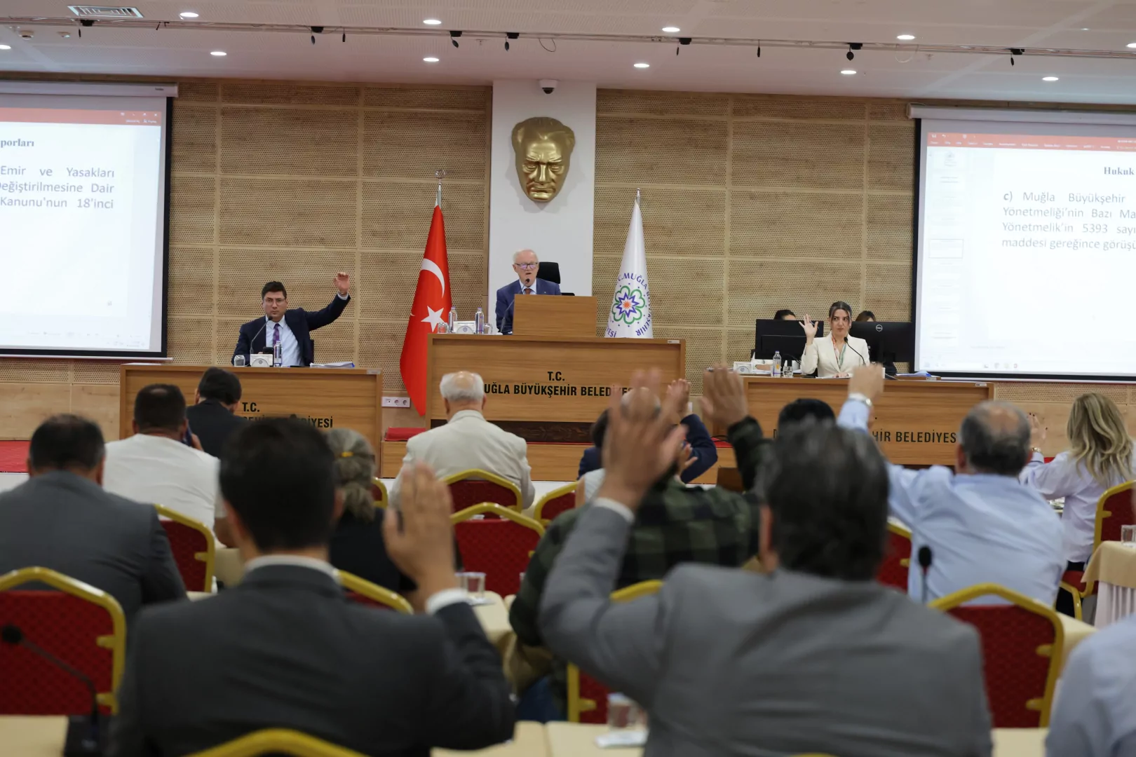 Muğla Büyükşehir'den annelere ücretsiz ulaşım 