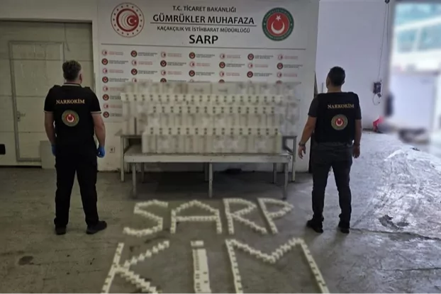 Gümrük kapılarında uyuşturucu operasyonu! 5 ayrı operasyonda yüklü miktarda madde ele geçirildi 