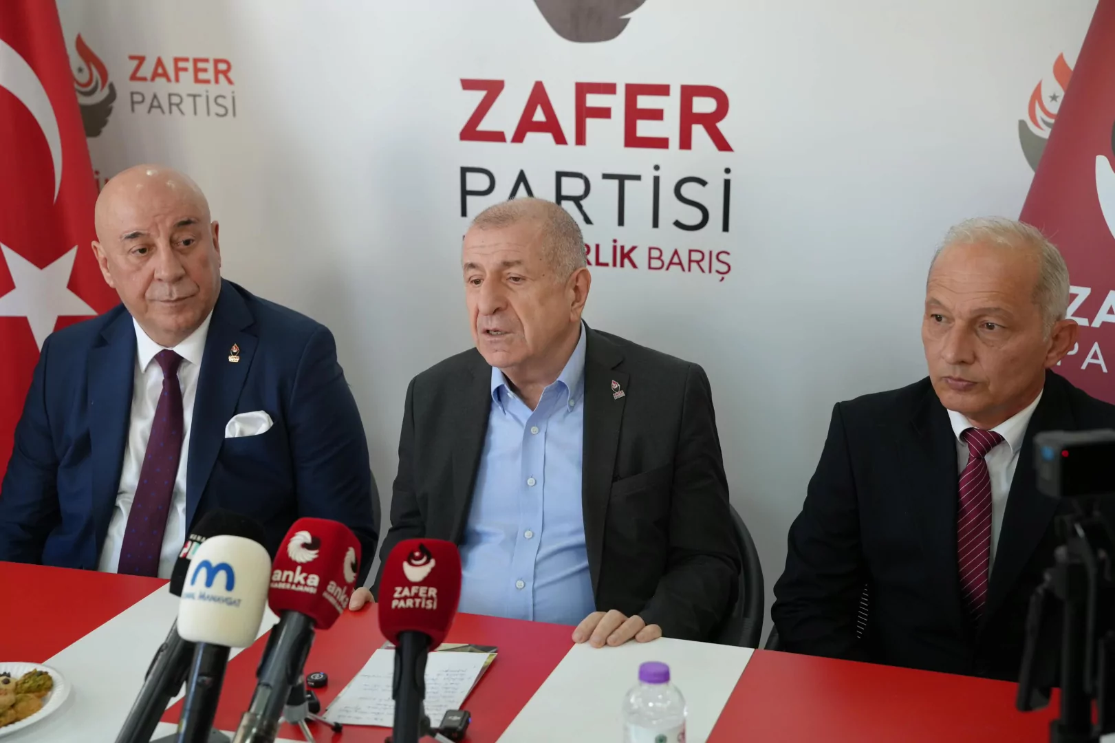 Ümit Özdağ: Fon yolsuzluğu konusunda bir soruşturma komisyonu kuralım 