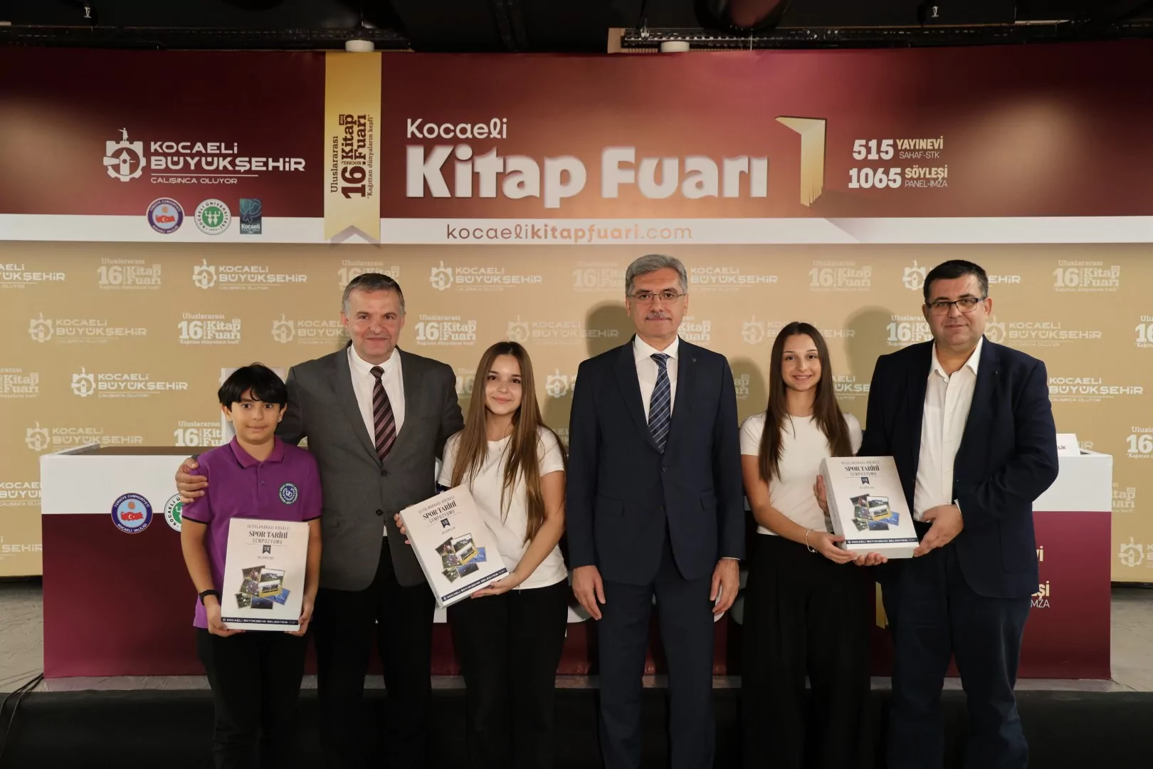 Kocaeli spor tarihine ışık tutan eser tanıtıldı 