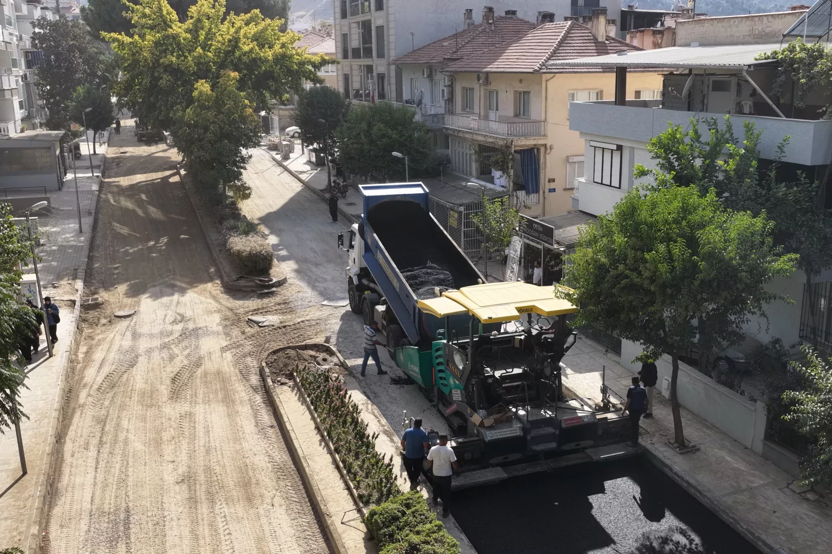 Manisa Salihli’de o cadde 'Ferah'a kavuşuyor 