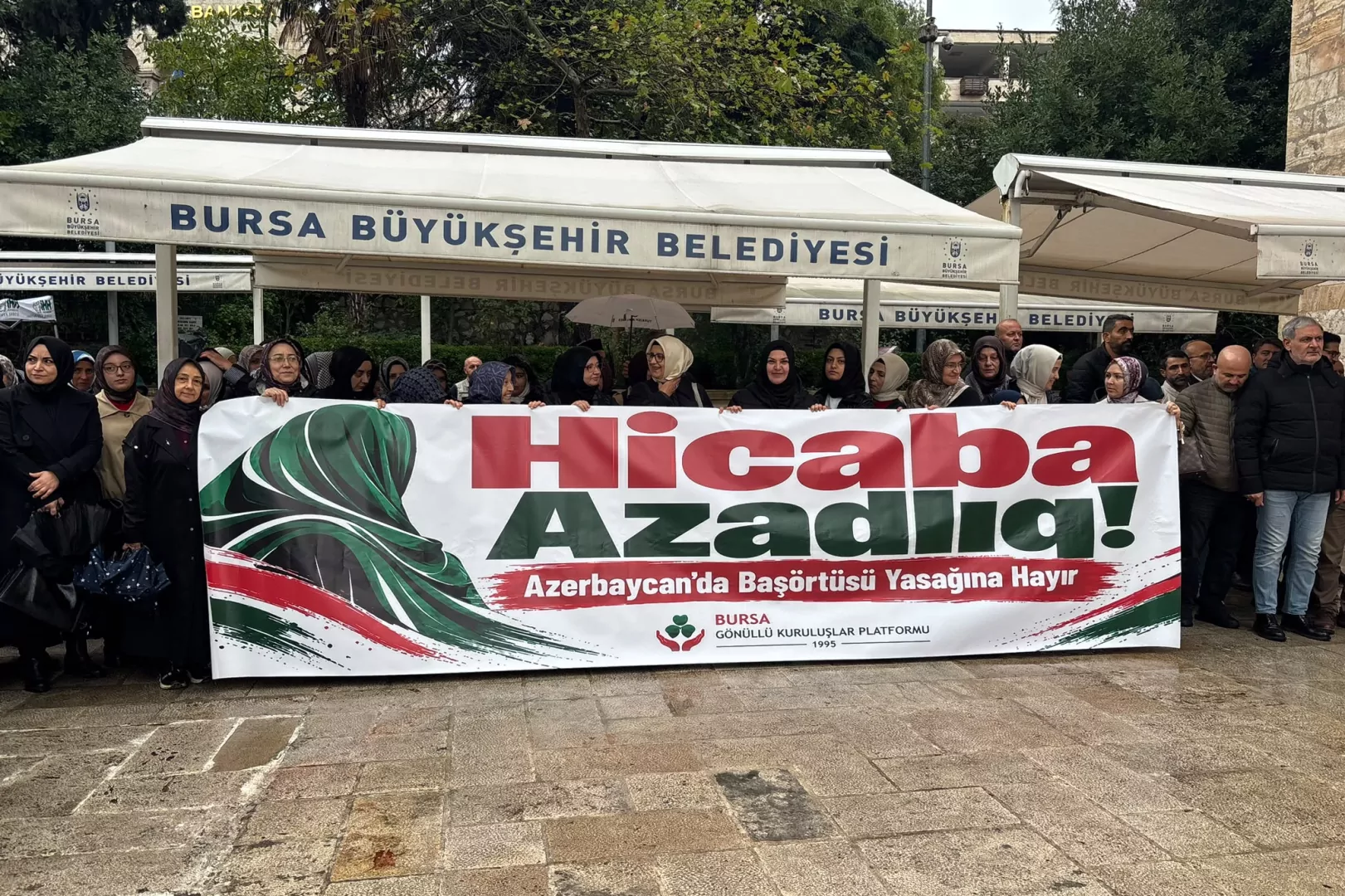 Bursa Gönüllü Kuruluşlar'dan Azerbaycan’daki başörtüsü yasağına tepki 