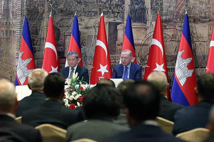 Kamboçya ile 1 milyar dolarlık ticaret hedefi 