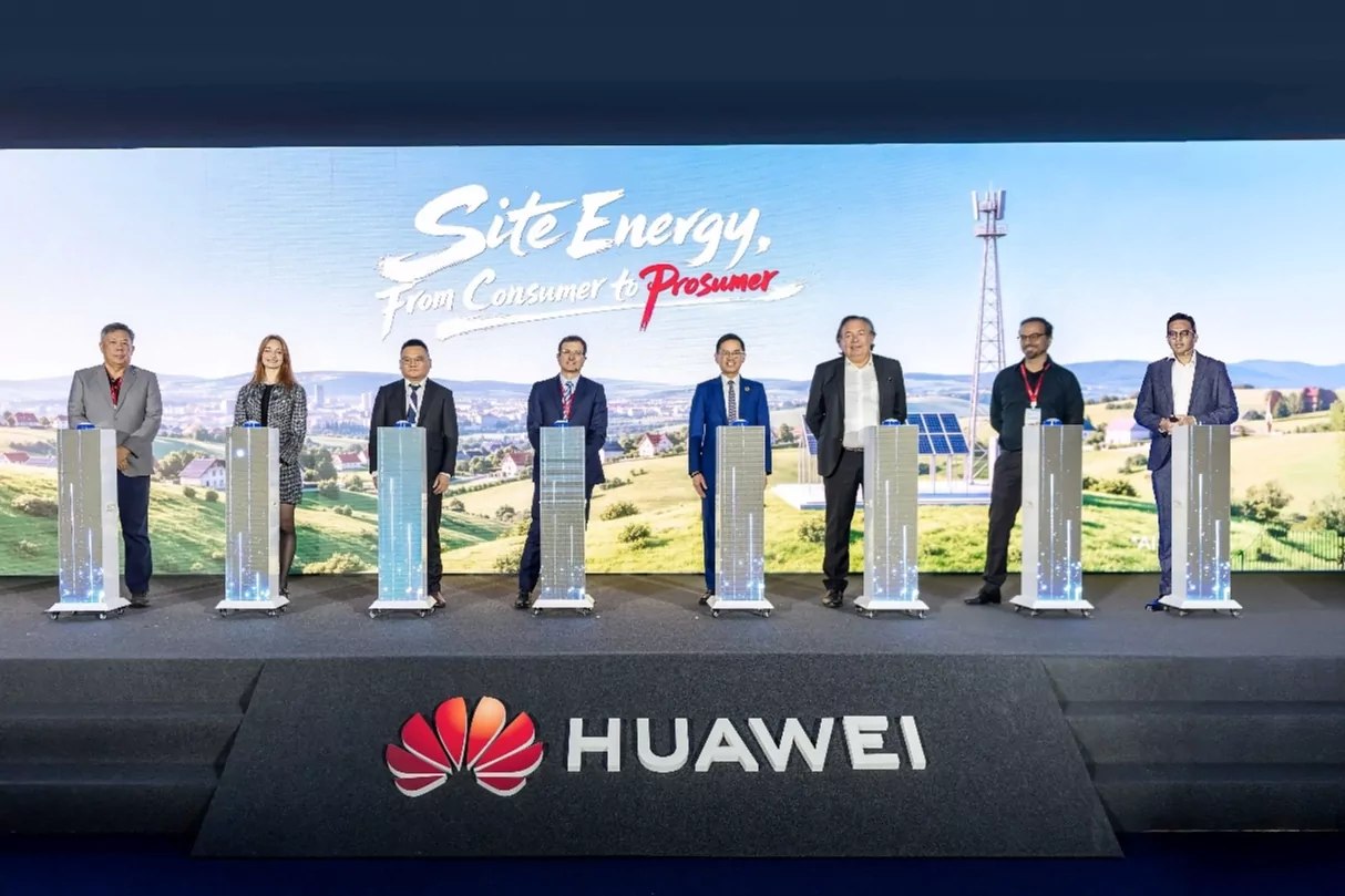 Huawei ve sektör ortakları, 10. Küresel Bilgi ve İletişim Teknolojileri Enerji Verimliliği Zirvesi'nde enerji tüketicisinden üreticiye giden yol haritasını çizdi 