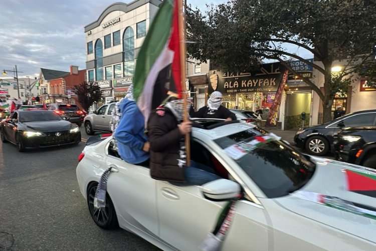 ABD'de Filistin'e destek protestosu... Konvoy oluşturuldu, şehirde tur atıldı! -