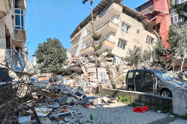 ABD'deki Türkler de bağışlarıyla depremzedelerin yanında -