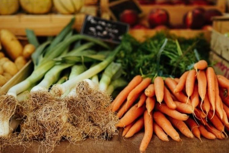 Açlık sınırı 7 bin 552 lira! -