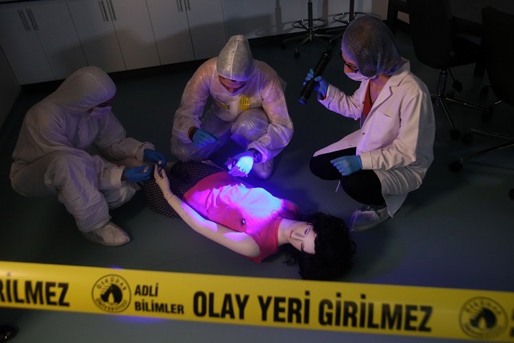 Adli Bilim uzmanlarına talep artıyor -
