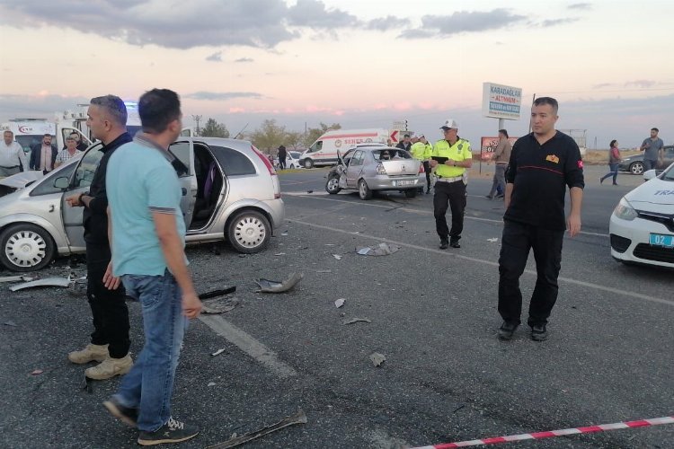 Adıyaman’da feci kaza: 11 yaralı, 1 ölü -