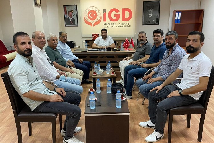 Adıyaman'da İYİ Partililerden İnternet Gazetecileri'ne ziyaret -