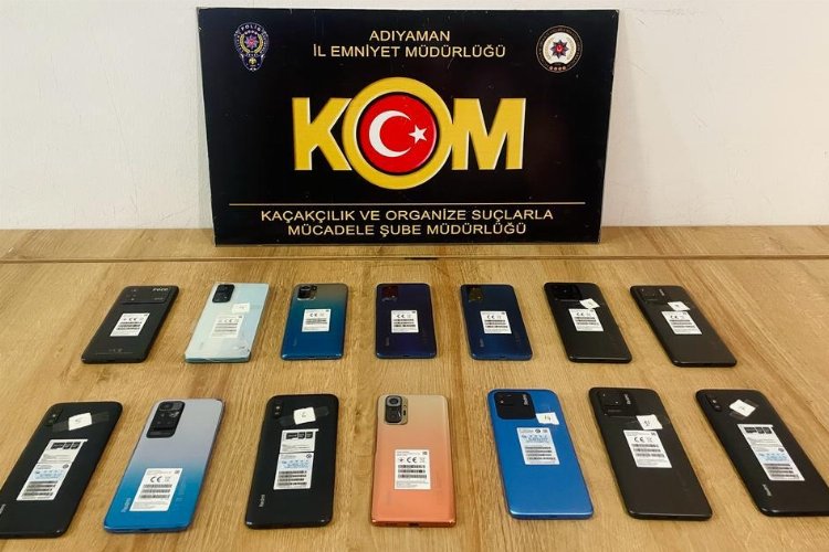 Adıyaman'da kaçak cep telefonları ele geçirildi -