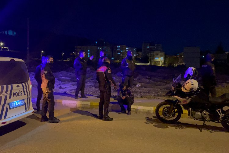 Adıyaman’da kardeşler arasında kavga çıktı -