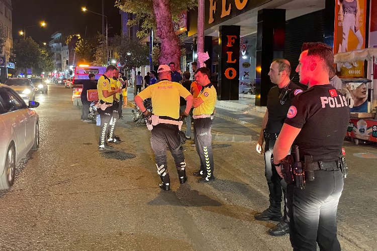 Adıyaman'da motosikletler çarpıştı: 3 yaralı -