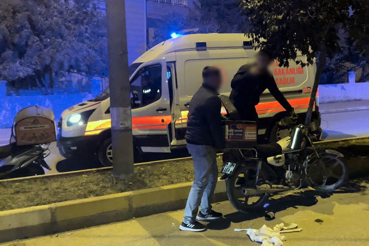 Adıyaman'da motosikletli kurye yaralandı -