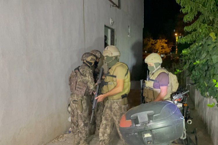 Adıyaman’da özel harekat destekli operasyon -