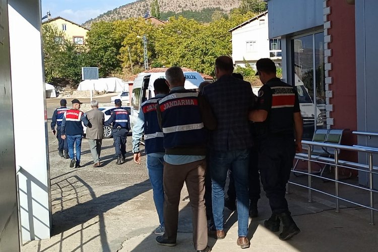 Adıyaman'da terör şüphelisi 5 kişiye eş zamanlı gözaltı -