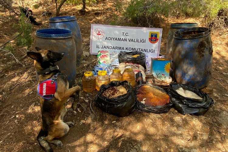 Adıyaman'da teröristlerin toprağa gömülü yaşam malzemeleri ele geçirildi -