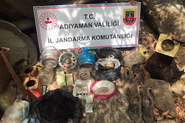 Adıyaman'da toprağa gömülü yaşam malzemeleri ele geçirildi -