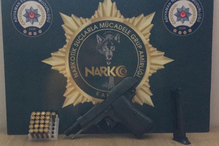 Adıyaman Kahta'da narkotik operasyonu -