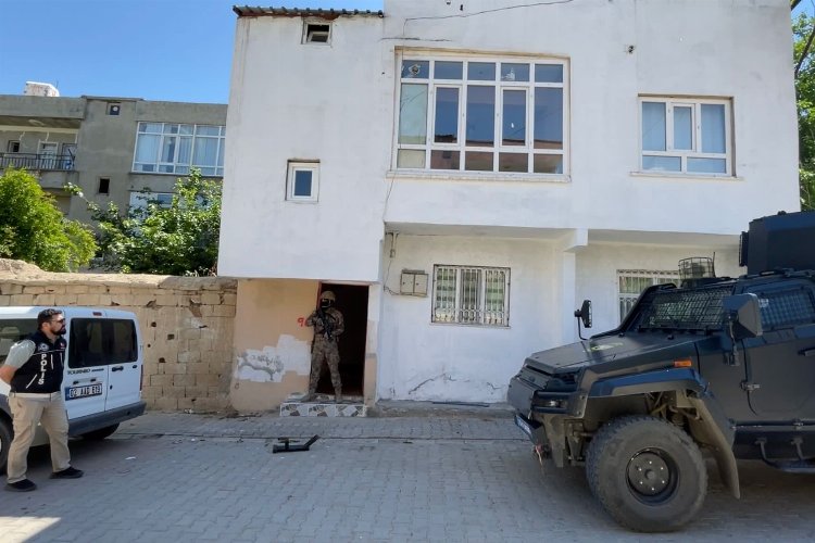 Adıyaman Kahta ilçesinde Özel Hareket destekli operasyon -