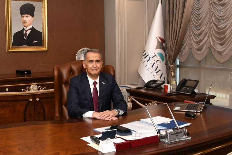Adıyaman Valisi 'sağlık' gerekçesiyle istifa etti! -