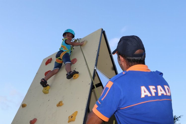 AFAD personel sınavlarını erteledi -