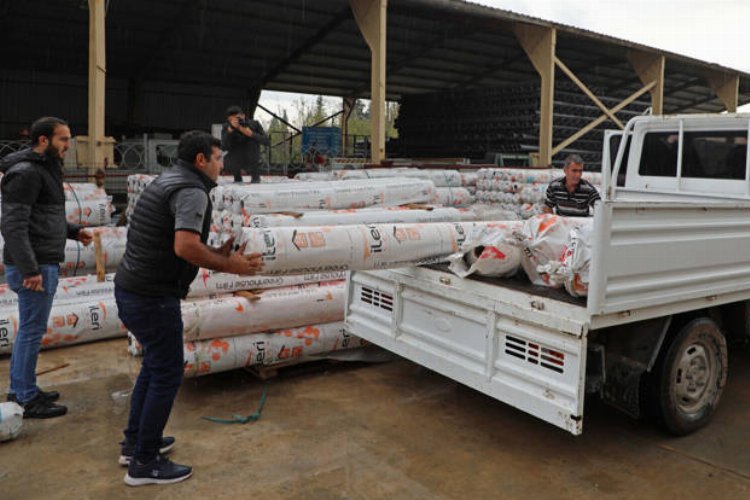 Afetzede çiftçilere sera naylonu desteği -